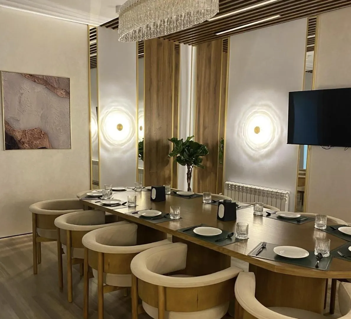 Apartments In Comfort City 142, Almaty