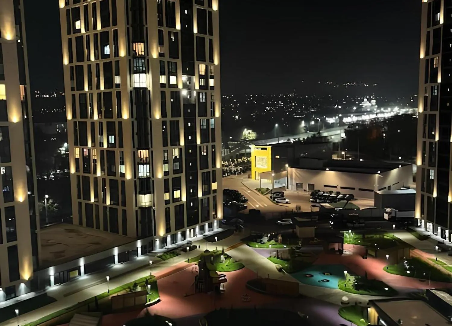 Apartments In Comfort City 142, Almaty